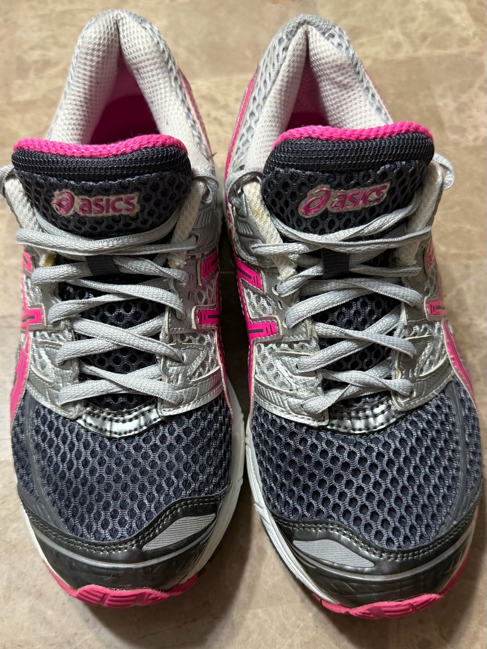 ASICS running shoes #253